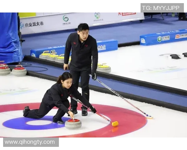 混双冰壶对决韩国与中国的巅峰较量展现冰上智慧与技巧
